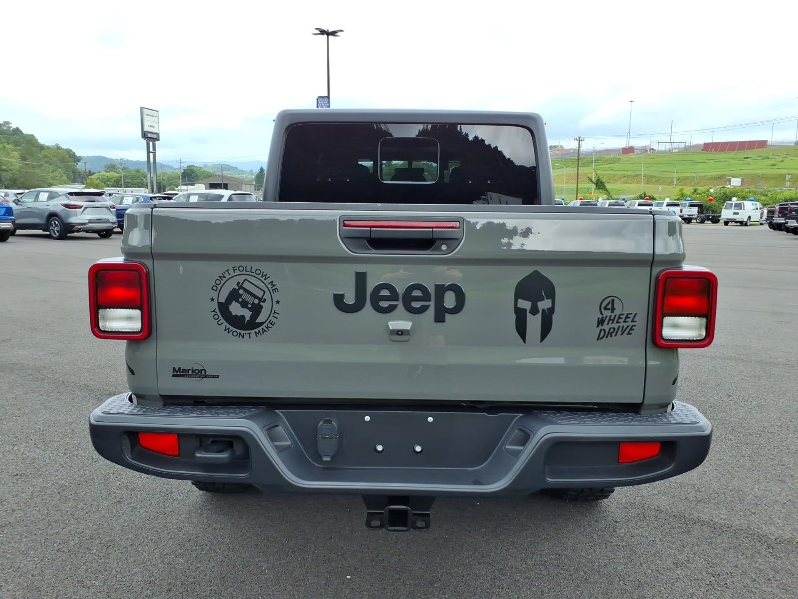 2021 Jeep Gladiator Willys
