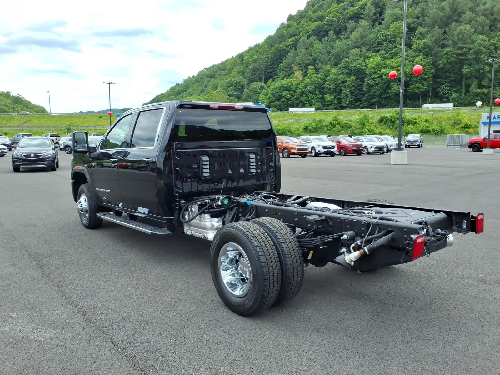 2026 GMC Sierra 3500 HD Chassis Cab SLE