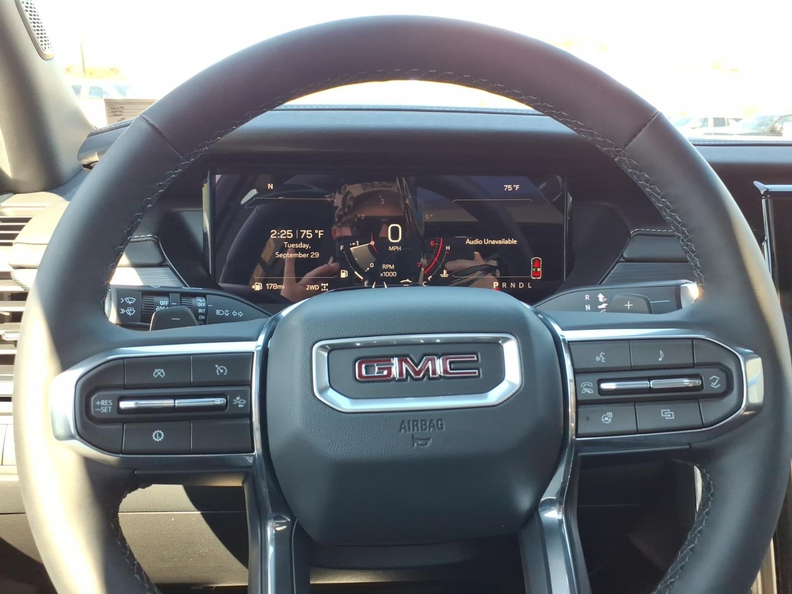 2027 GMC Acadia Elevation