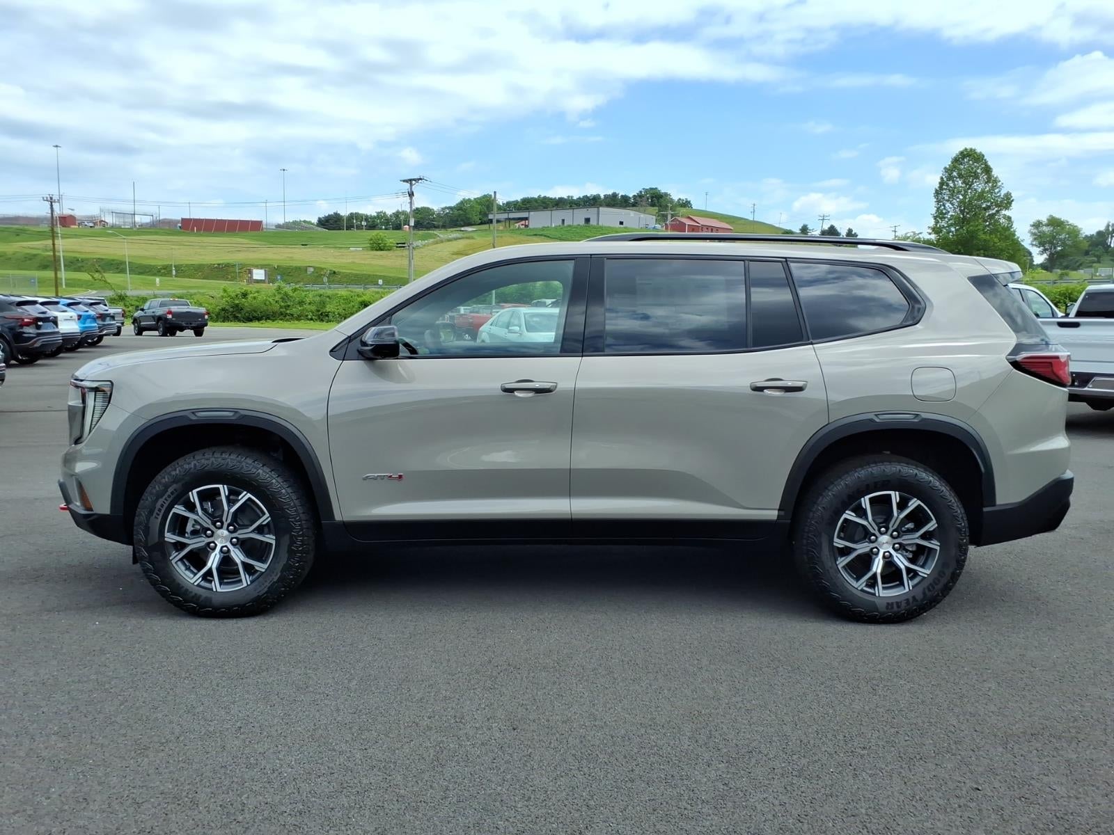 2026 GMC Acadia AT4