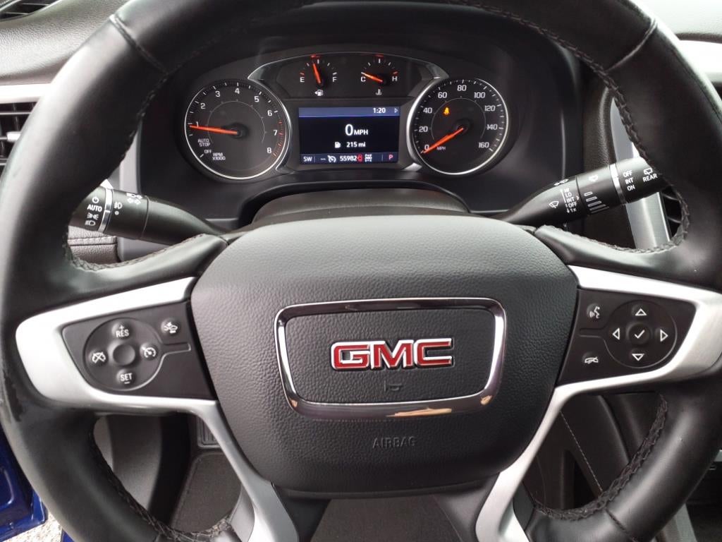 2023 GMC Acadia SLT