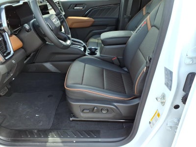 2025 GMC Canyon AT4