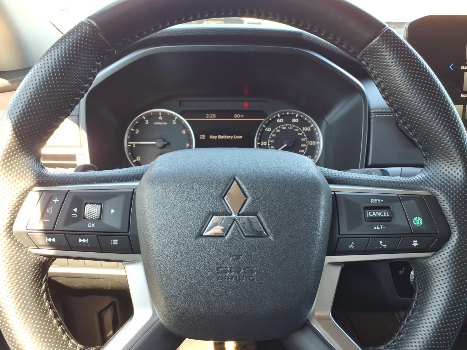 2024 Mitsubishi Outlander SE